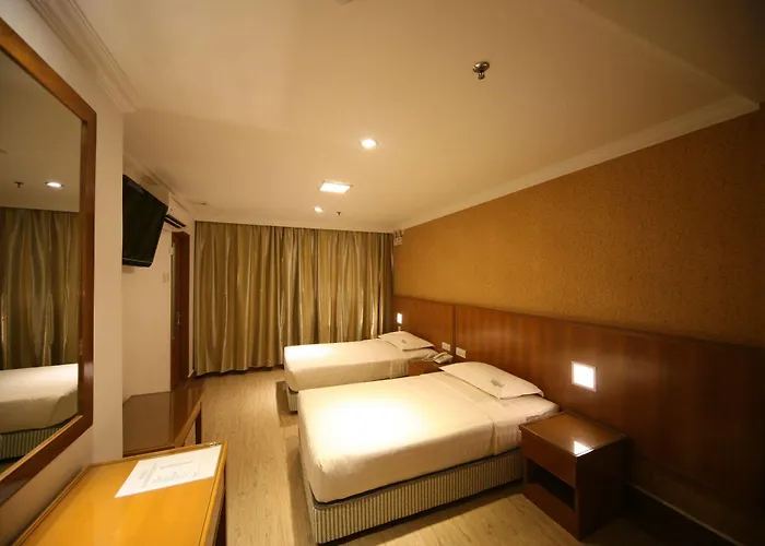Cardogan Hotel